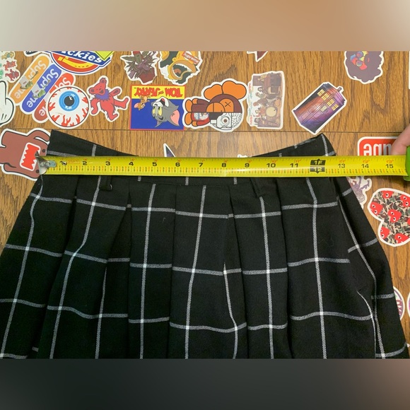 Hot Topic Skirt Size Small - Picture 6 of 7